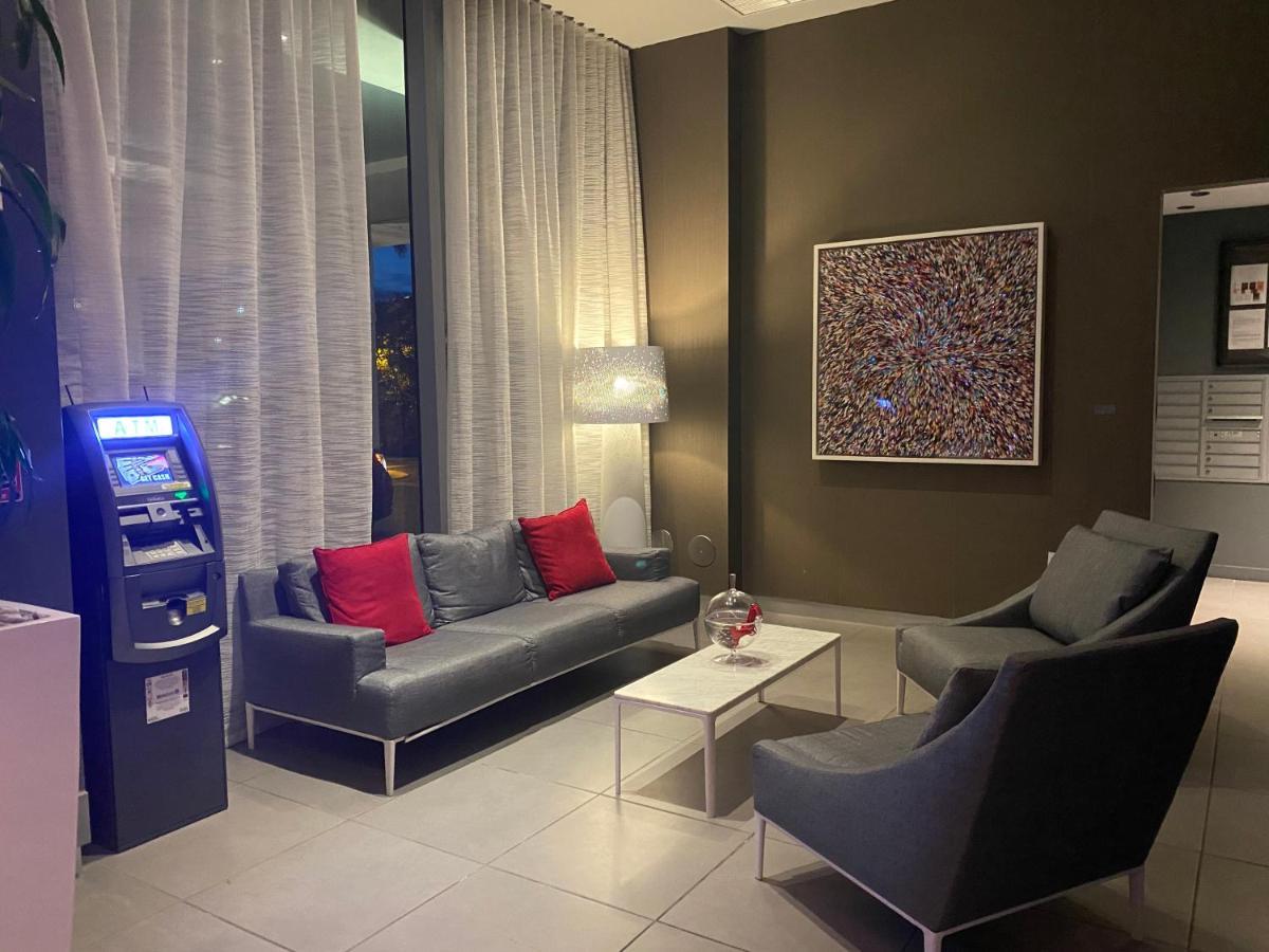 Studio In Hallandale 2 Beds Hallandale Beach Extérieur photo